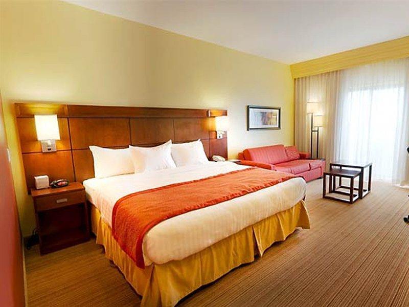 Courtyard By Marriott Paramaribo Exterior foto