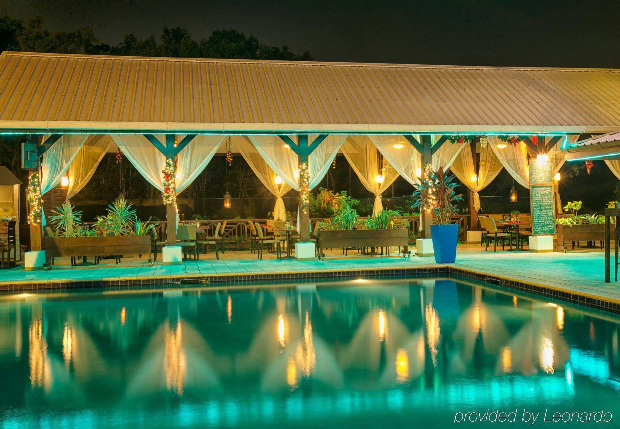 Courtyard By Marriott Paramaribo Exterior foto